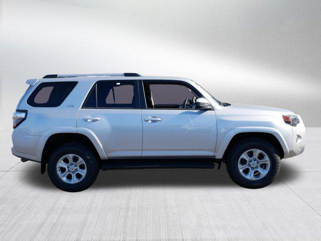 TOYOTA 4RUNNER - 8