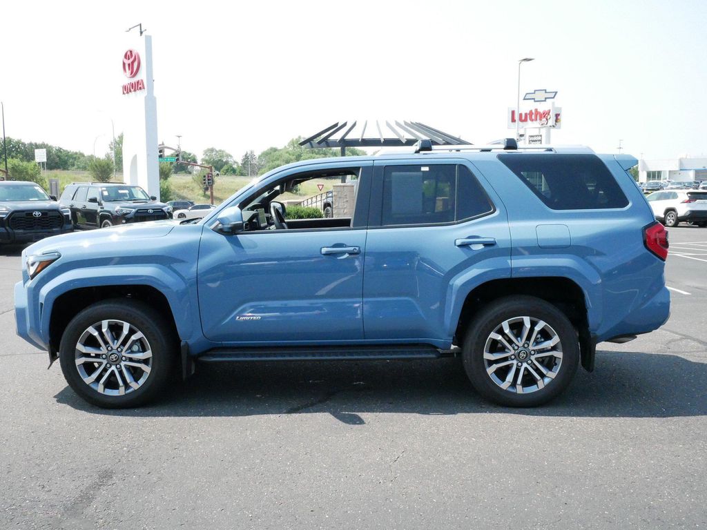 صورة 2 لـ 2025 Toyota 4RUNNER LIMITED