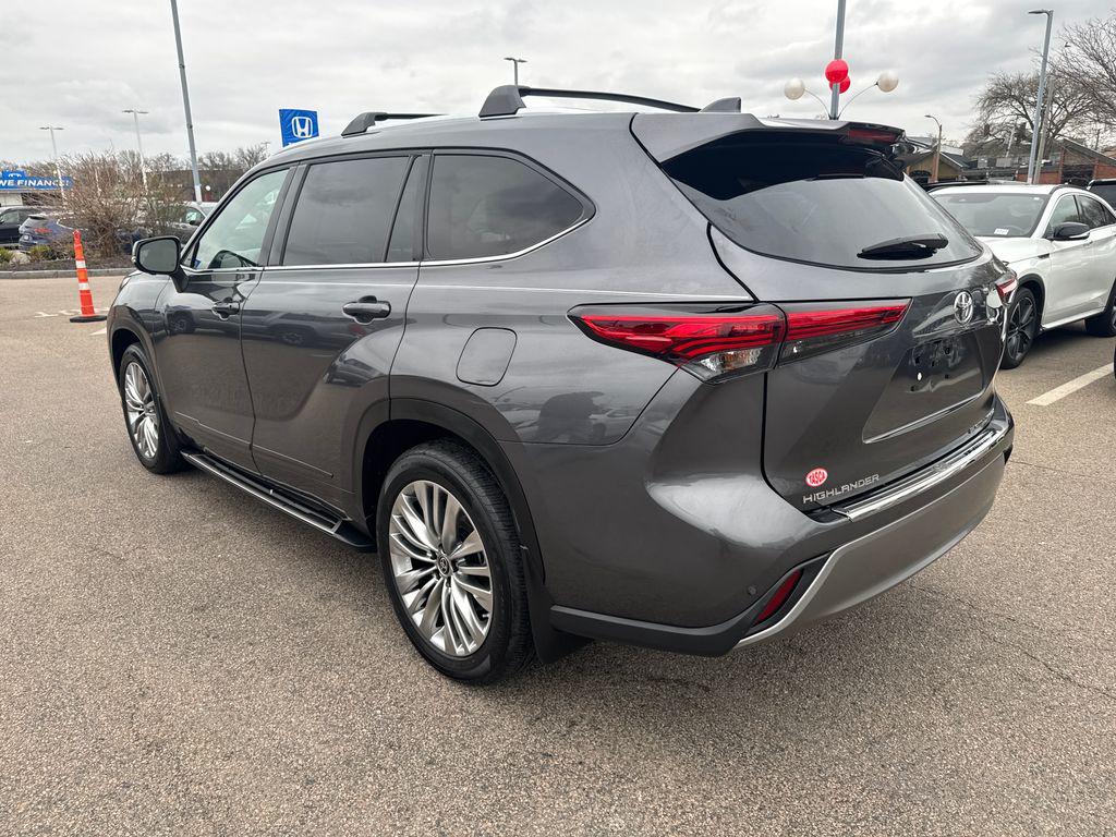 TOYOTA HIGHLANDER - 5