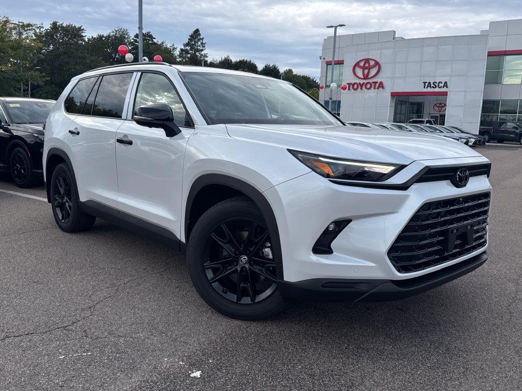 New 2026 Toyota Highlander Hybrid Base