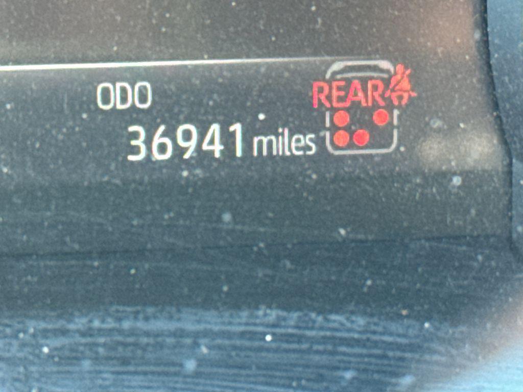 TOYOTA HIGHLANDER - 10