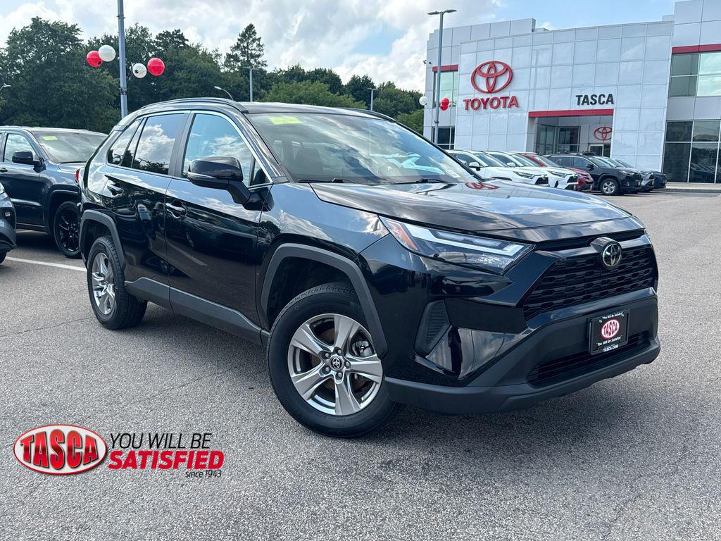صورة 1 لـ 2025 Toyota RAV4 XLE