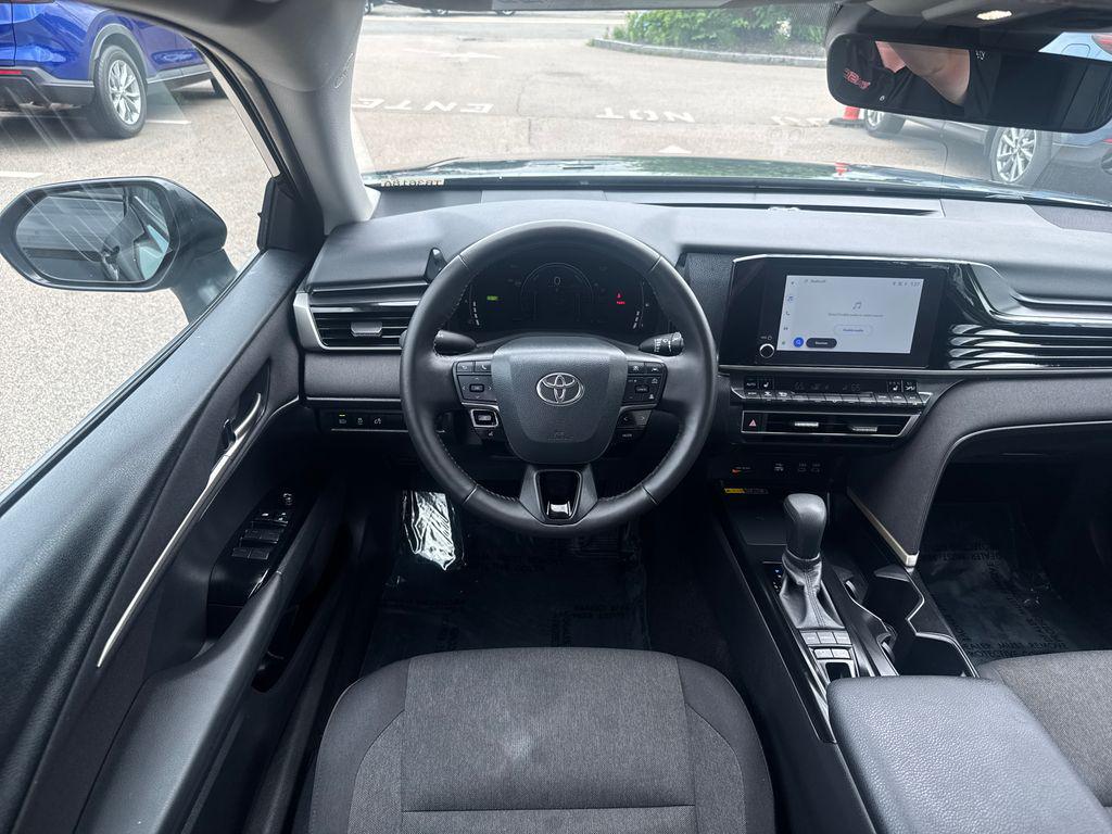 2025 Toyota CAMRY LE — миниатюра 11
