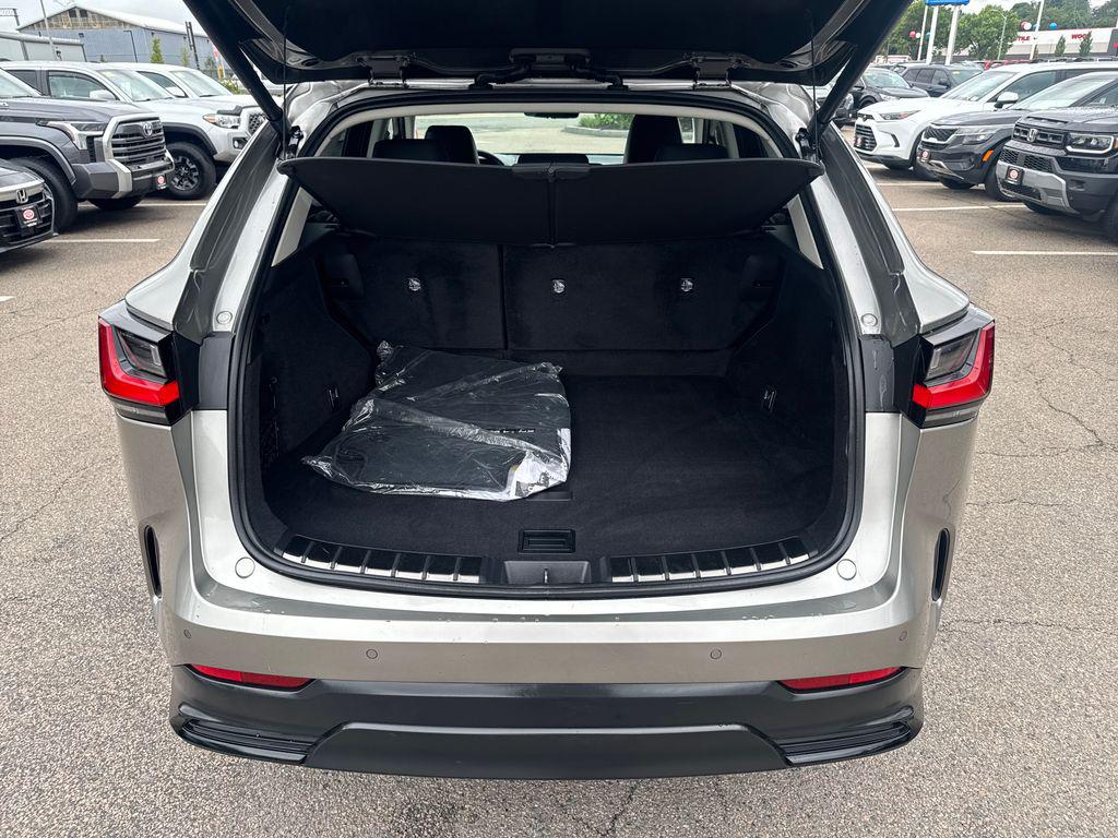 2024 Lexus NX 350 PREMIUM photo 10