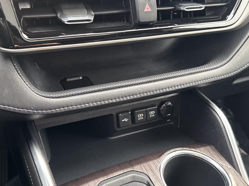 2020 Toyota HIGHLANDER LIMITED — миниатюра 24