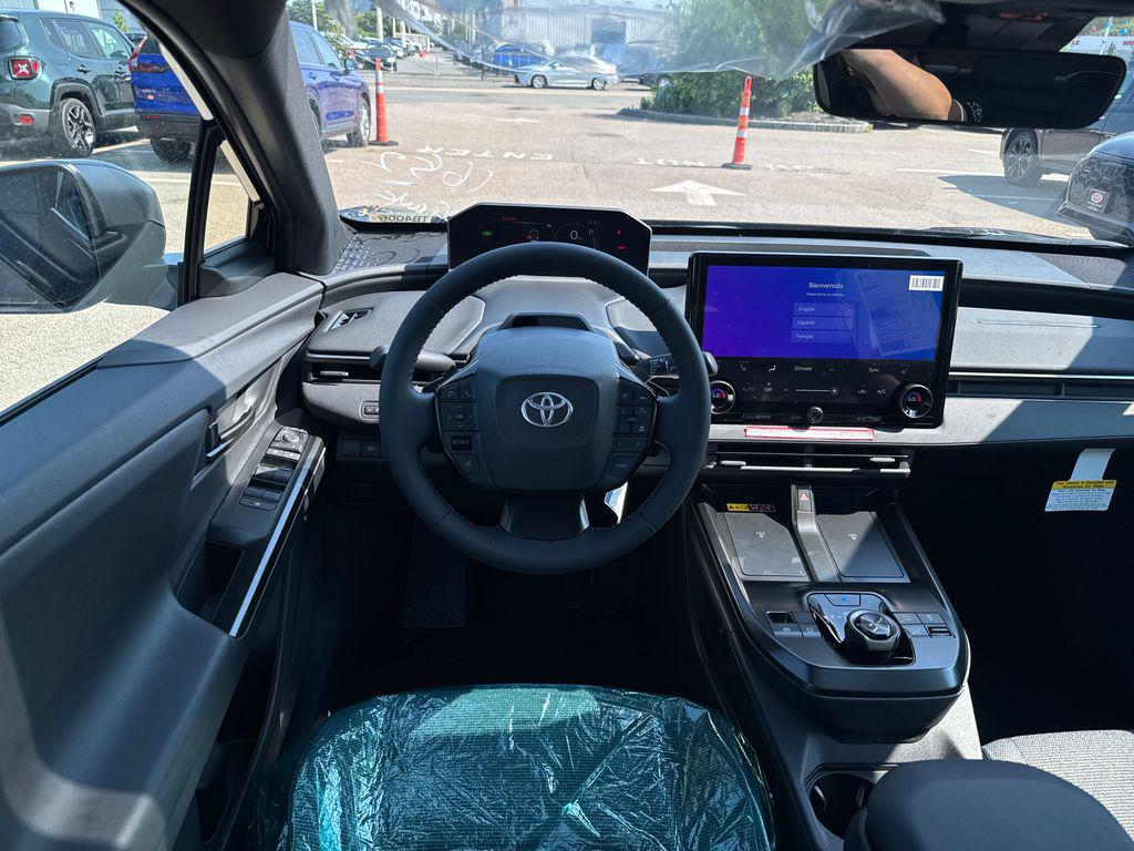 2026 Toyota BZ XLE 缩略图 11