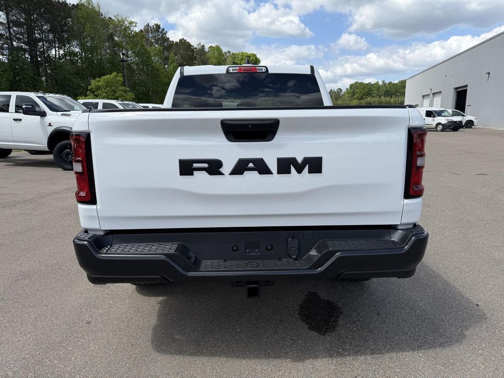 2026 RAM 1500 TRADESMAN photo 4