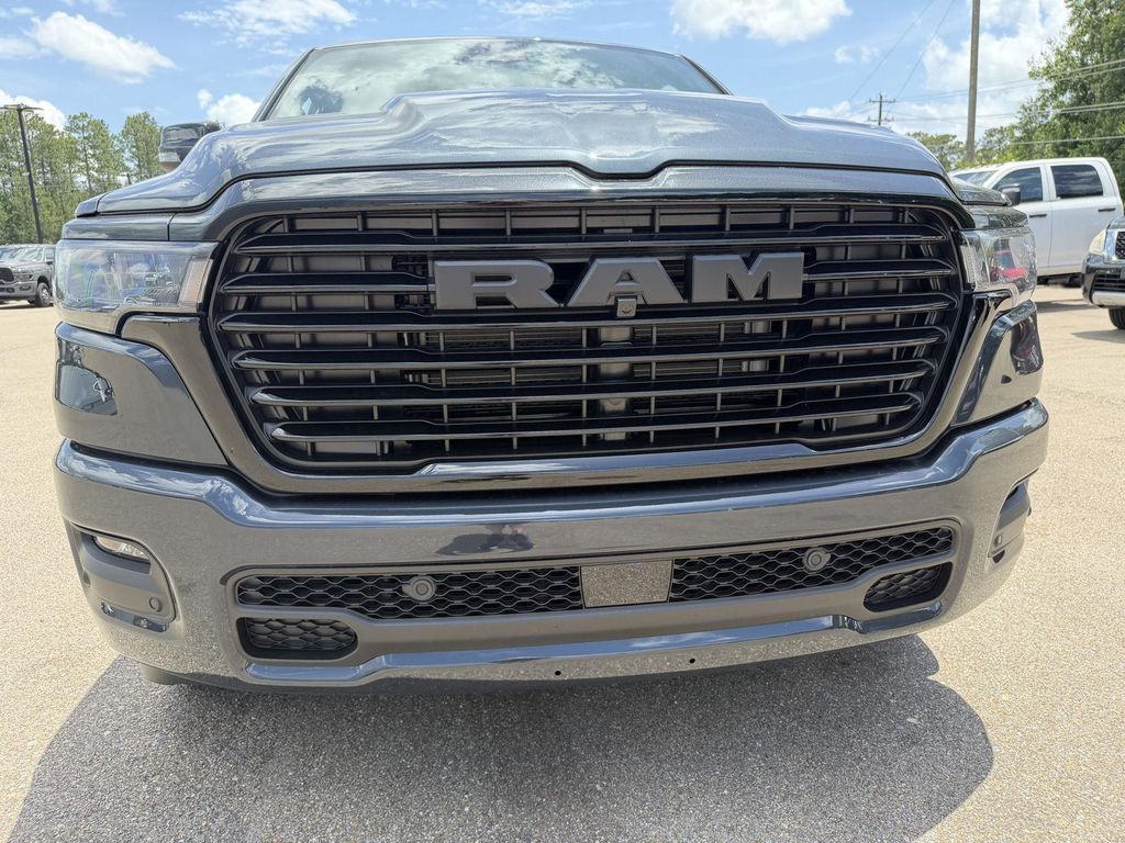 صورة مصغرة 25 لـ 2026 RAM 1500 LARAMIE