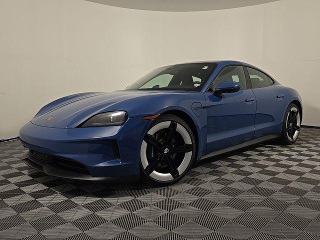 2025 Porsche Taycan