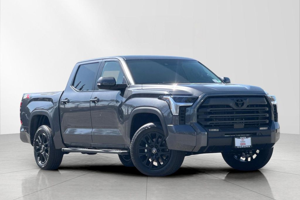 New 2026 Toyota Tundra SR5
