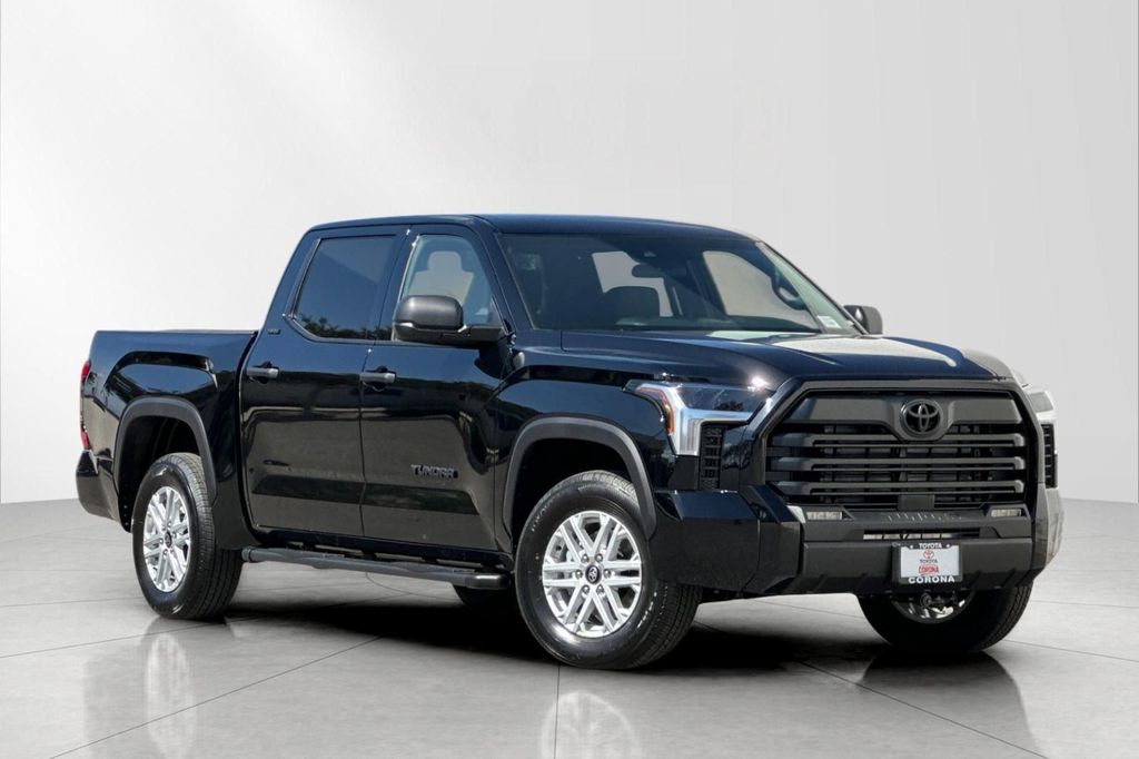 New 2026 Toyota Tundra SR5