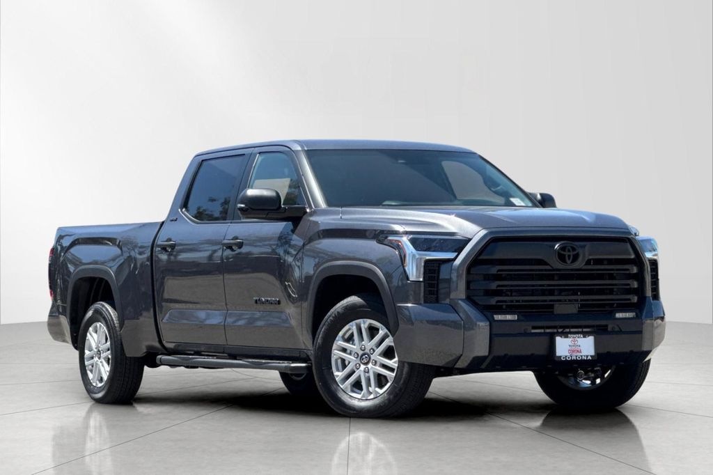 New 2026 Toyota Tundra SR5