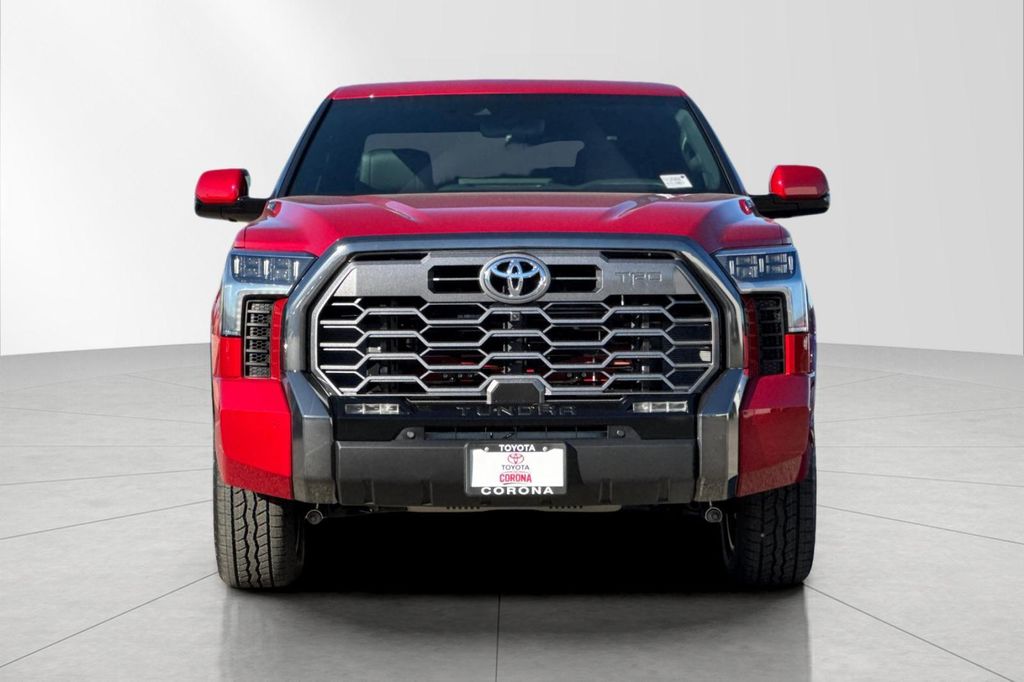 TOYOTA TUNDRA - 8
