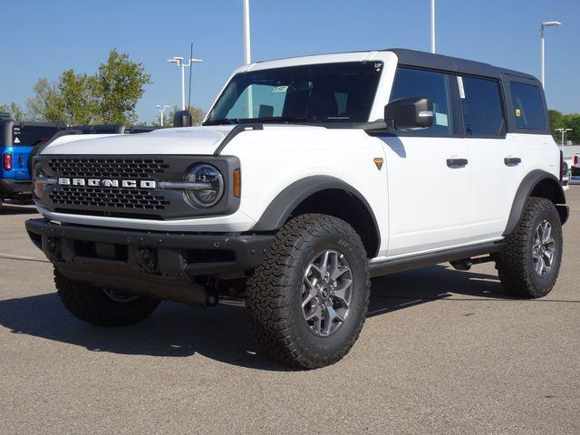 FORD BRONCO - 10