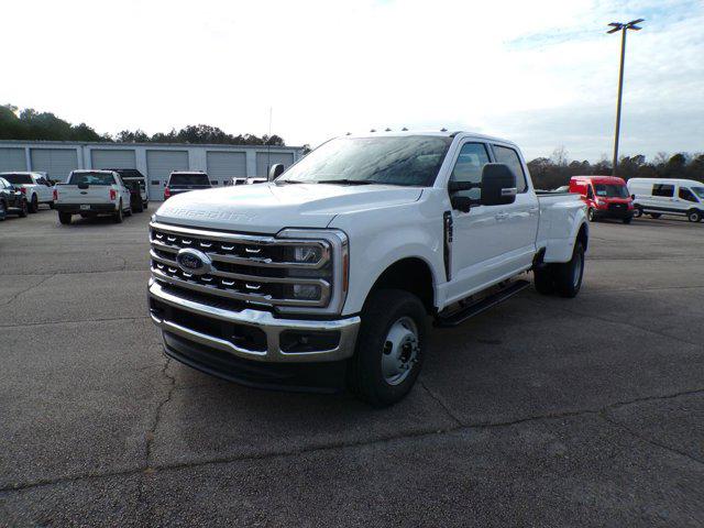 2026 FORD F-350 XLT — фото 3