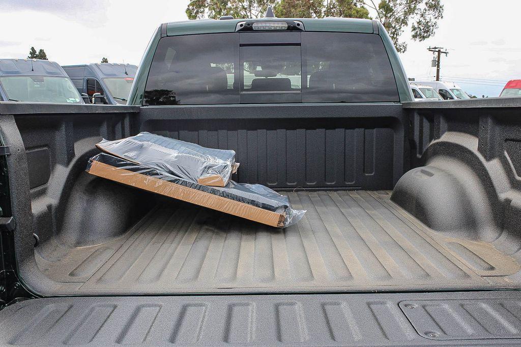 2026 RAM 1500 RHO CREW CAB 4X4 5'7' BOX — миниатюра 26