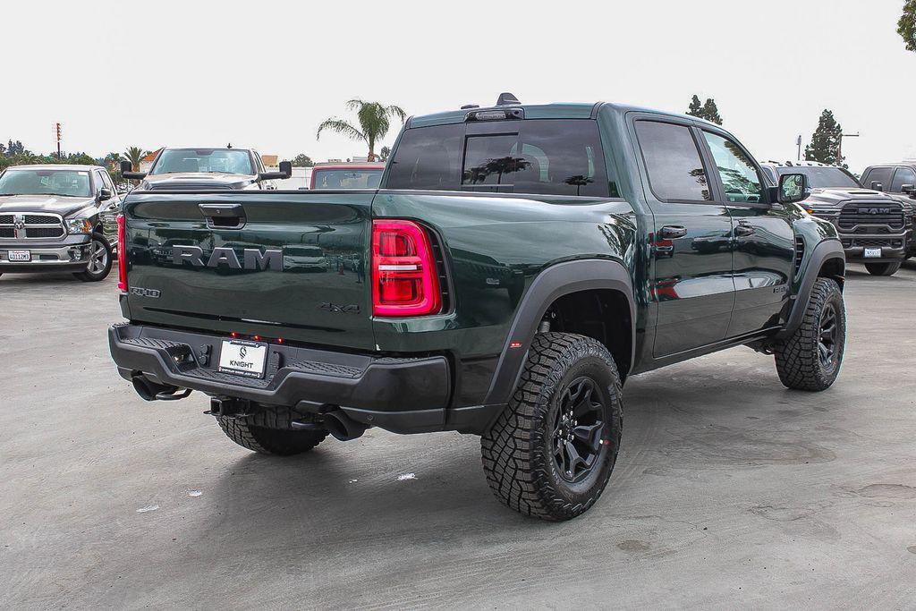 2026 RAM 1500 RHO CREW CAB 4X4 5'7' BOX — фото 9