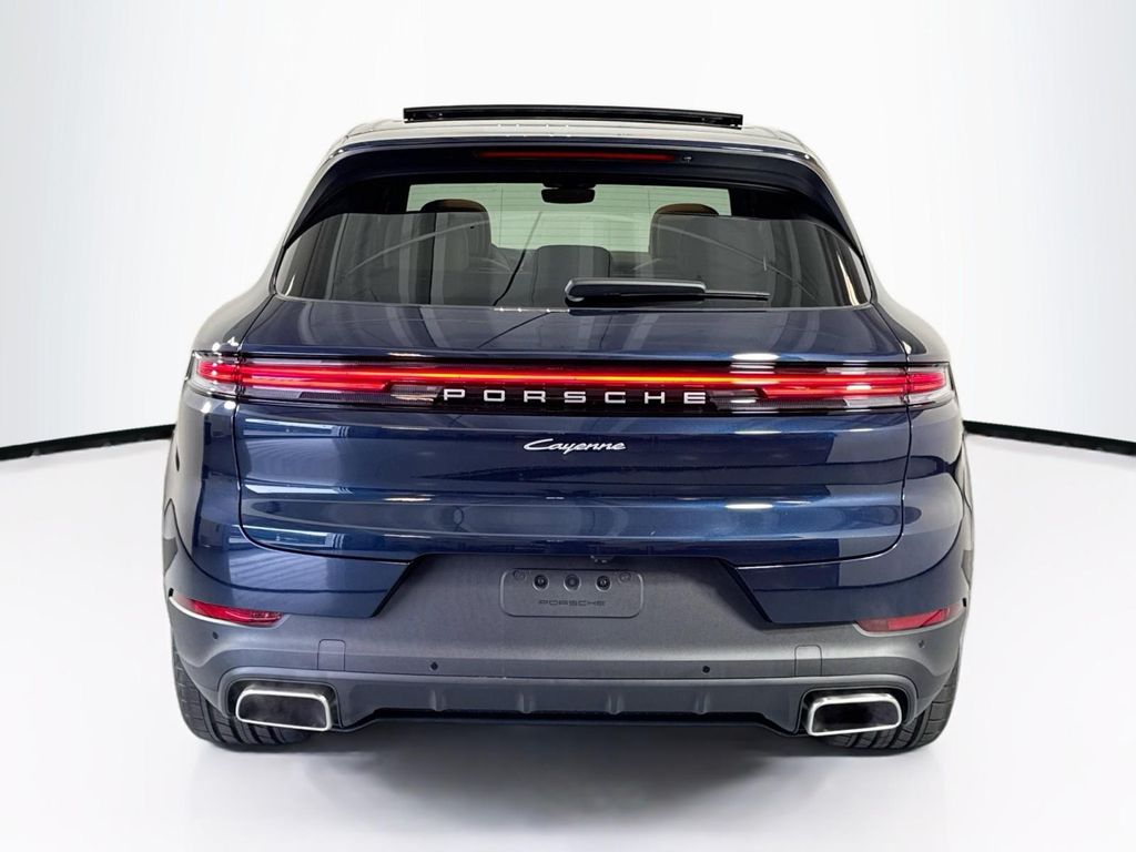 PORSCHE CAYENNE - 10