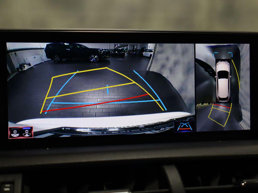 2021 Lexus NX 300 BASE — миниатюра 30