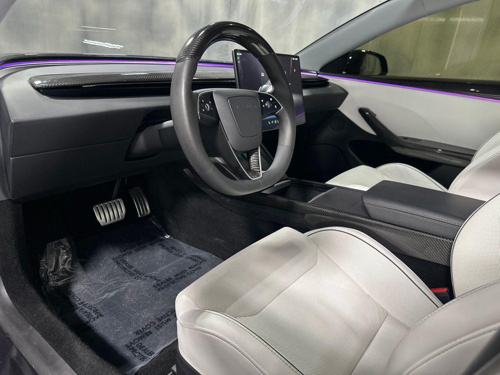 2025 Tesla MODEL 3 PERFORMANCE — миниатюра 17