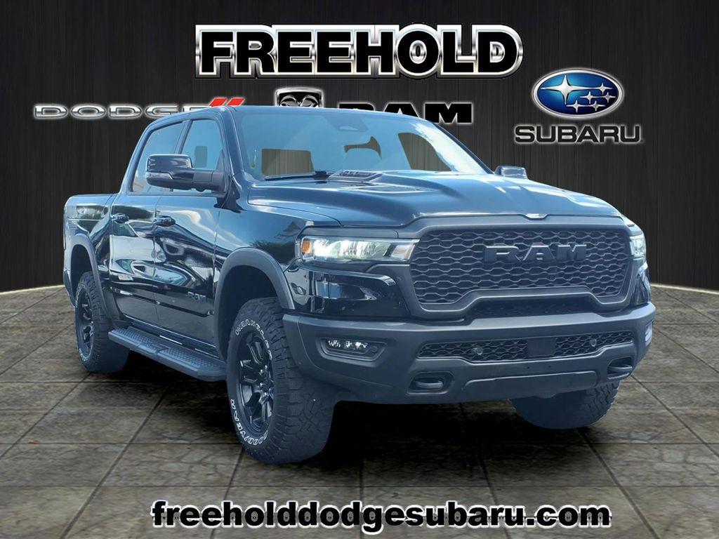 2025 RAM 1500 REBEL 照片 1