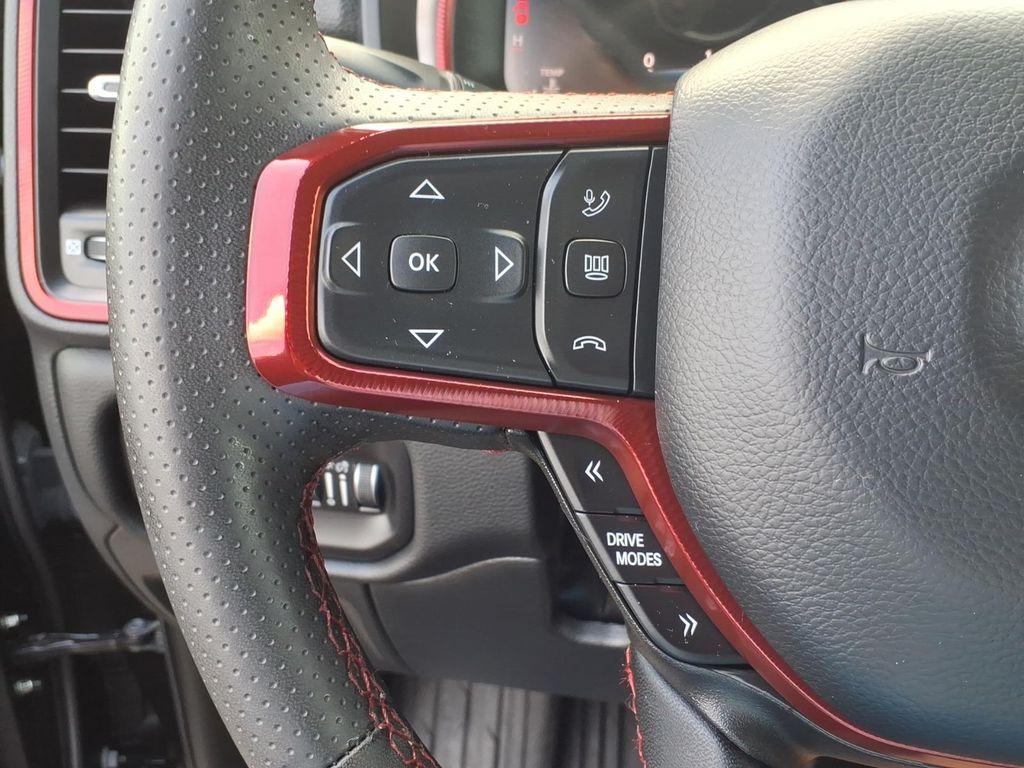 2025 RAM 1500 REBEL — миниатюра 11