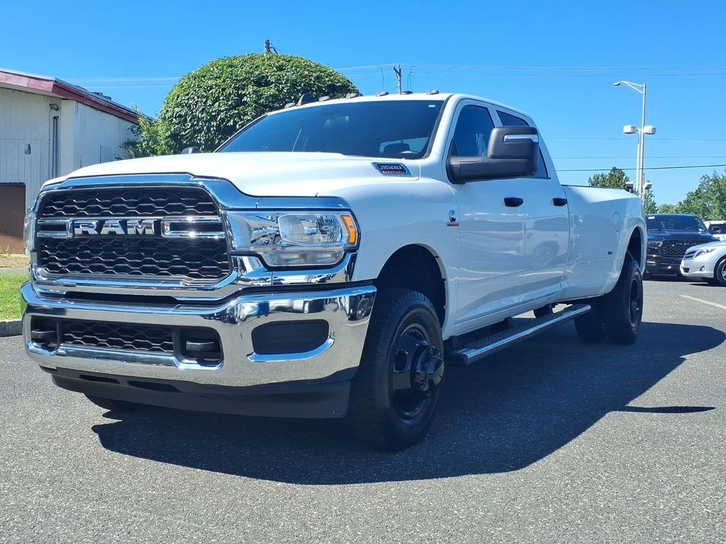 2024 RAM 3500 TRADESMAN 缩略图 3