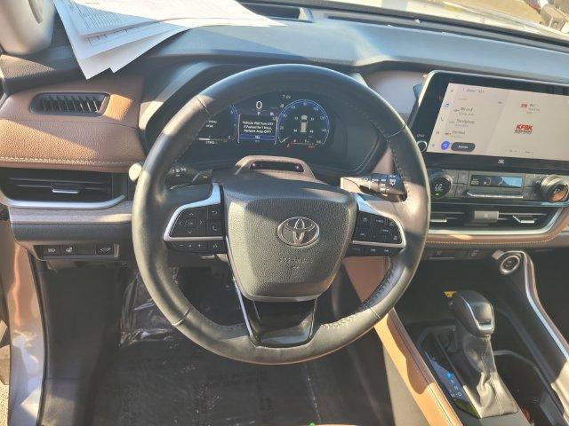 2025 Toyota GRAND HIGHLANDER — миниатюра 30