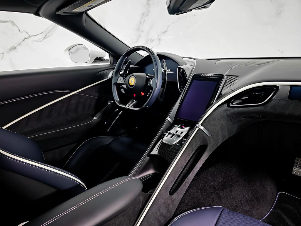 صورة مصغرة 12 لـ 2025 Ferrari ROMA SPIDER BASE