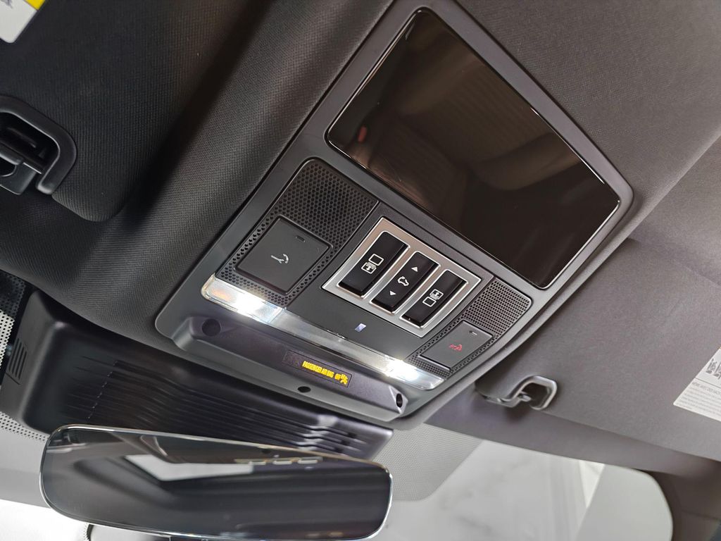 2024 LAND Rover DISCOVERY P300 DYNAMIC SE — фото 52