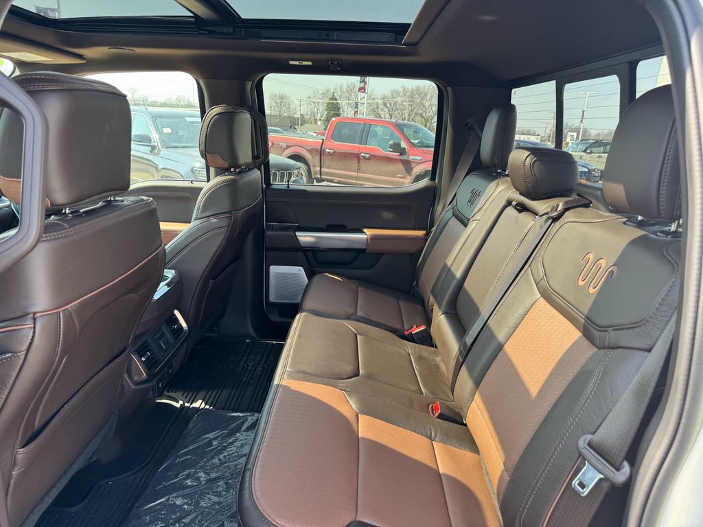 2025 FORD F-150 KING RANCH — миниатюра 24