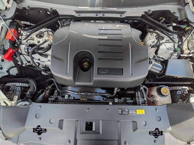 2023 LAND Rover DEFENDER 130 S — миниатюра 26