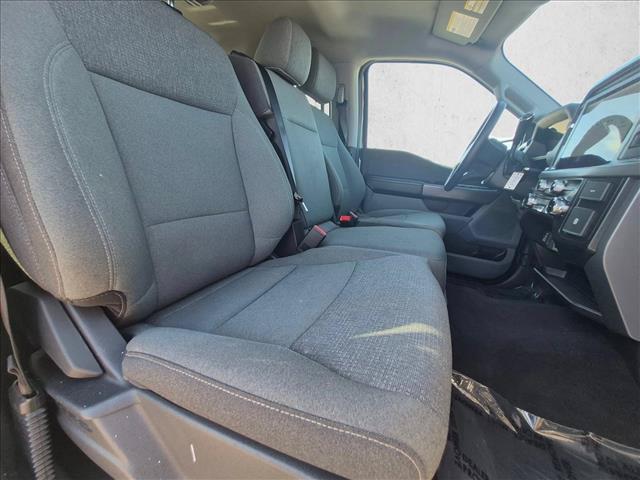 صورة مصغرة 19 لـ 2025 FORD F-150 XLT