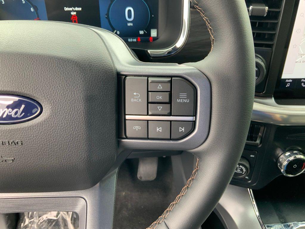 2026 FORD F-150 LARIAT — миниатюра 23