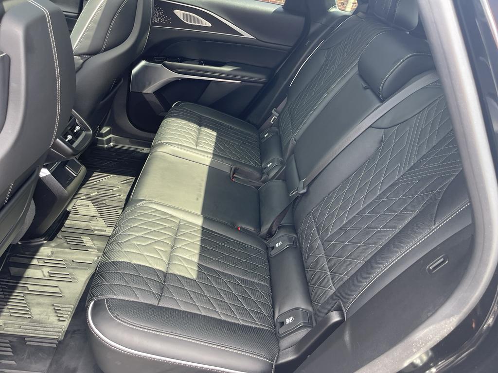 2026 Cadillac LYRIQ V PREMIUM 缩略图 29