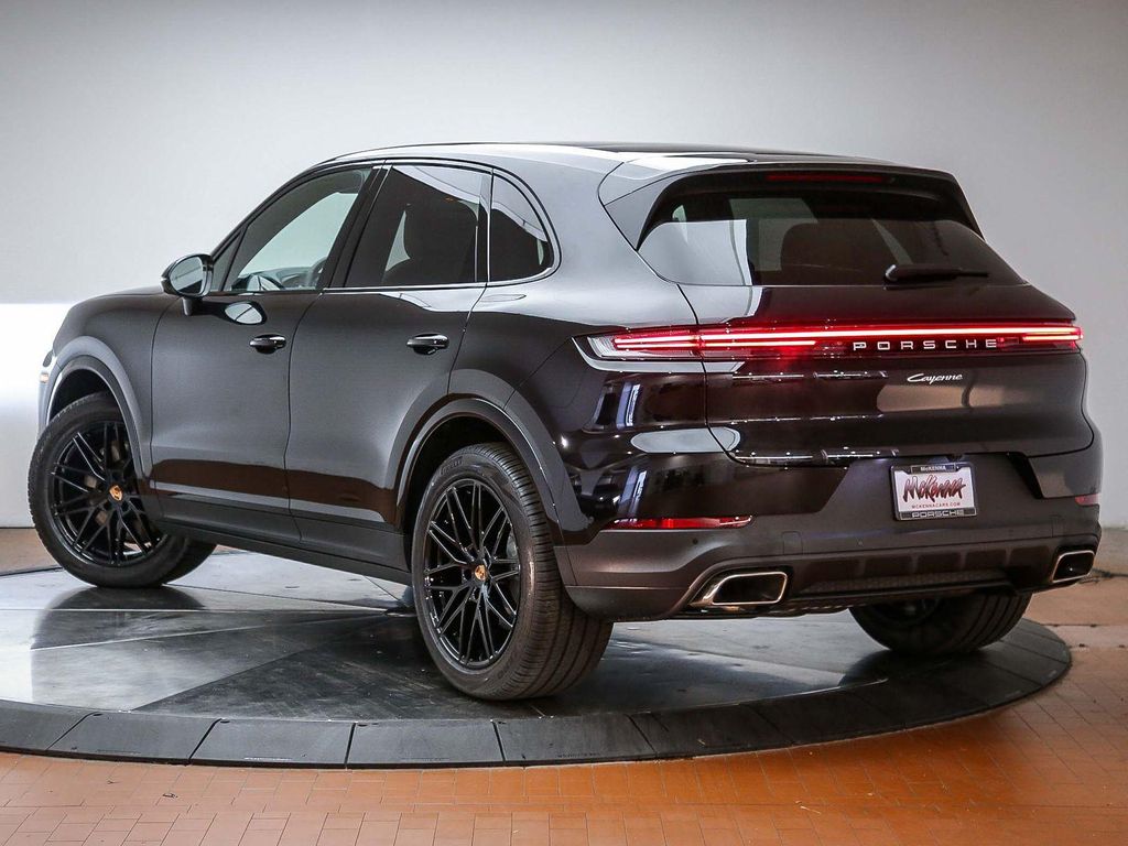 PORSCHE CAYENNE - 3
