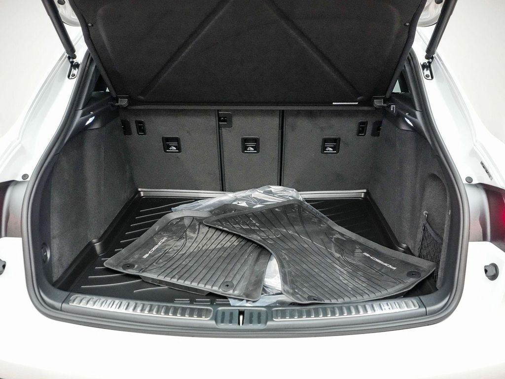 صورة مصغرة 29 لـ 2026 Porsche MACAN