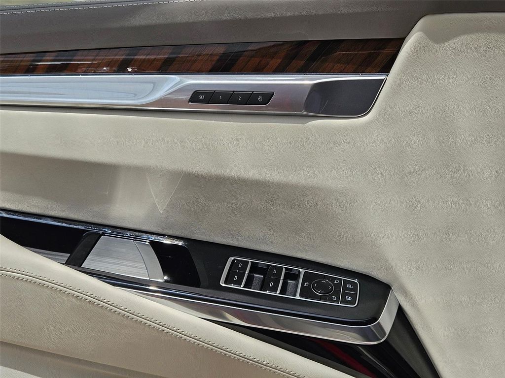 2026 Cadillac ESCALADE SPORT PLATINUM thumbnail 26