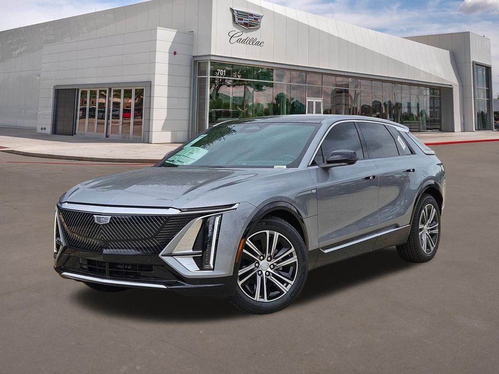 New 2026 Cadillac LYRIQ Luxury