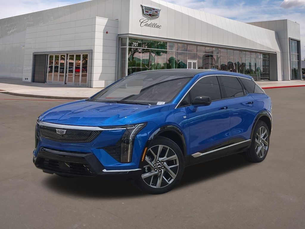 New 2026 Cadillac OPTIQ Luxury