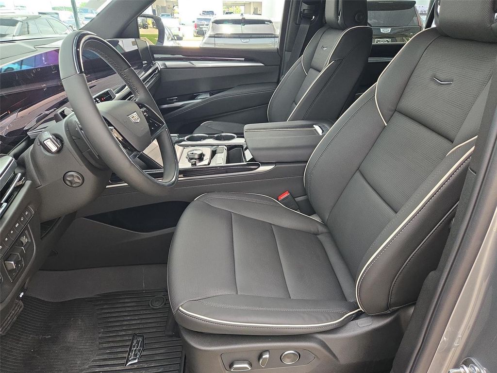 2026 Cadillac ESCALADE SPORT 缩略图 28