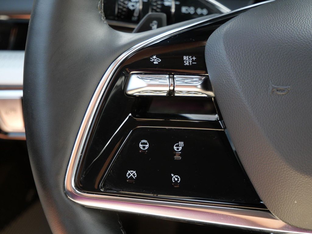 2025 Cadillac OPTIQ LUXURY 2 AWD 照片 26