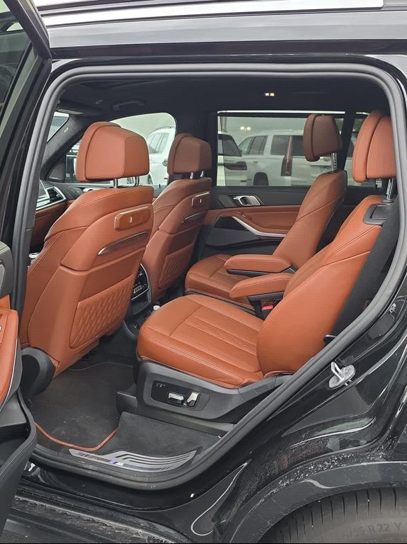 2023 BMW X7 M60I 照片 6