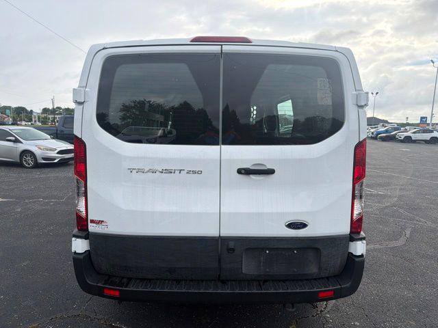 صورة 4 لـ 2025 FORD TRANSIT-250 BASE