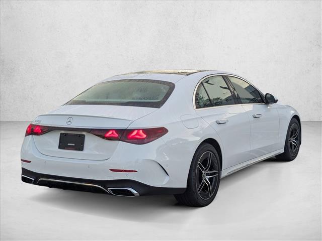 2026 Mercedes-BENZ E-CLASS photo 2