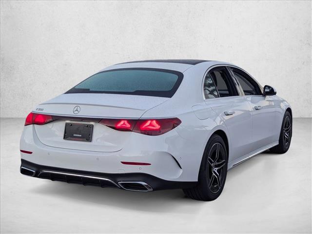 MERCEDES-BENZ E-CLASS - 2