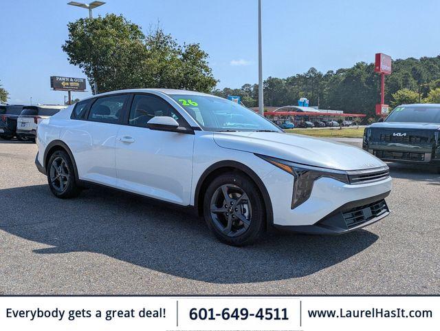New 2026 Kia K4 LXS