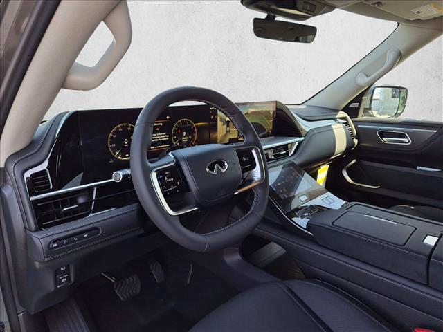 2027 Infiniti QX80 LUXE 照片 3
