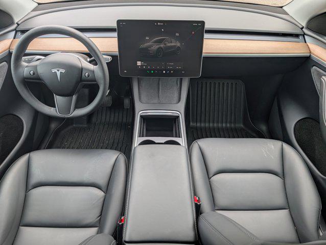 TESLA MODEL Y LONG RANGE DUAL MOTOR ALL-WHEEL DRIVE - 10