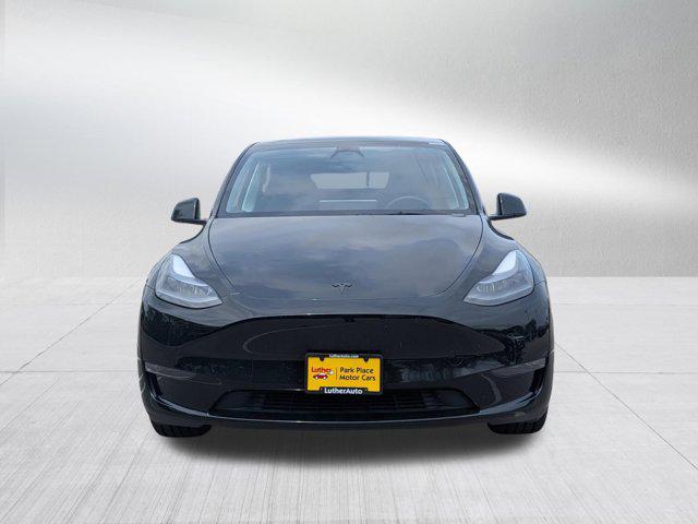 TESLA MODEL Y LONG RANGE DUAL MOTOR ALL-WHEEL DRIVE - 2
